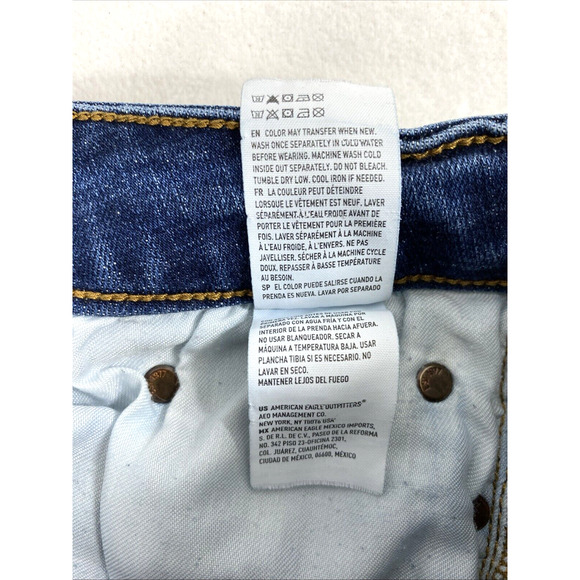 American Eagle Jeans Womens Sz 26 x 27.5 Distress Denim Next Level Flex Straight - Picture 5 of 11